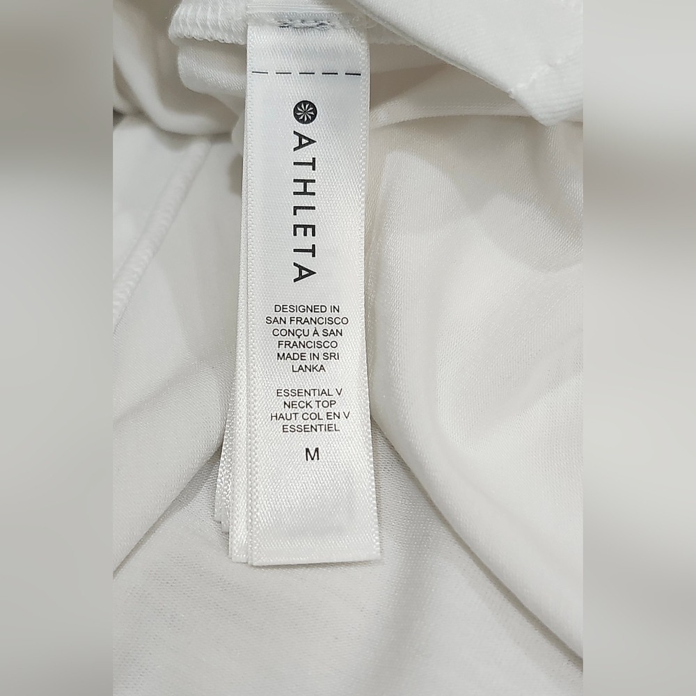 Athleta Essential V-Neck Top Medium - image 5